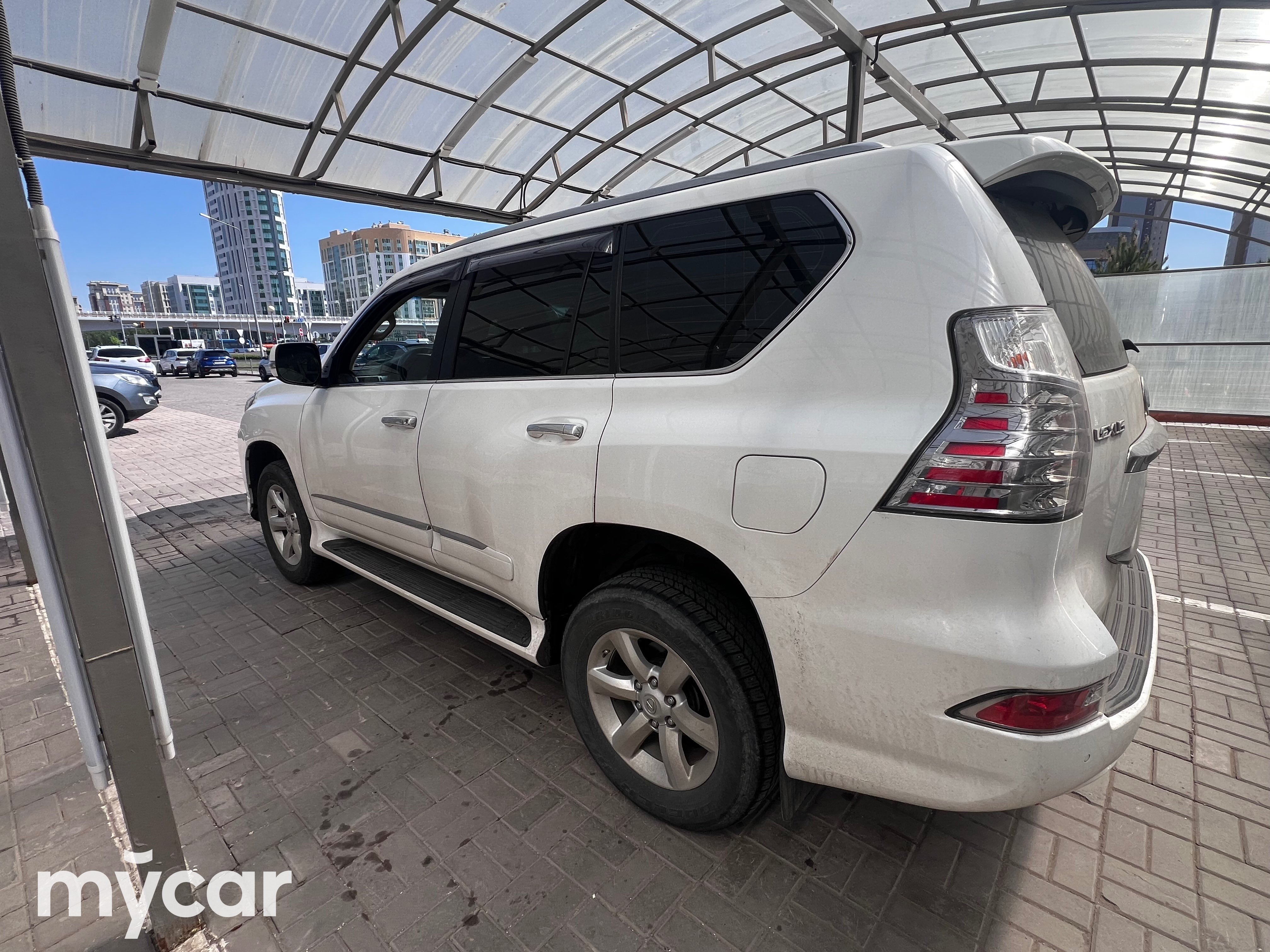 Lexus GX 2018
