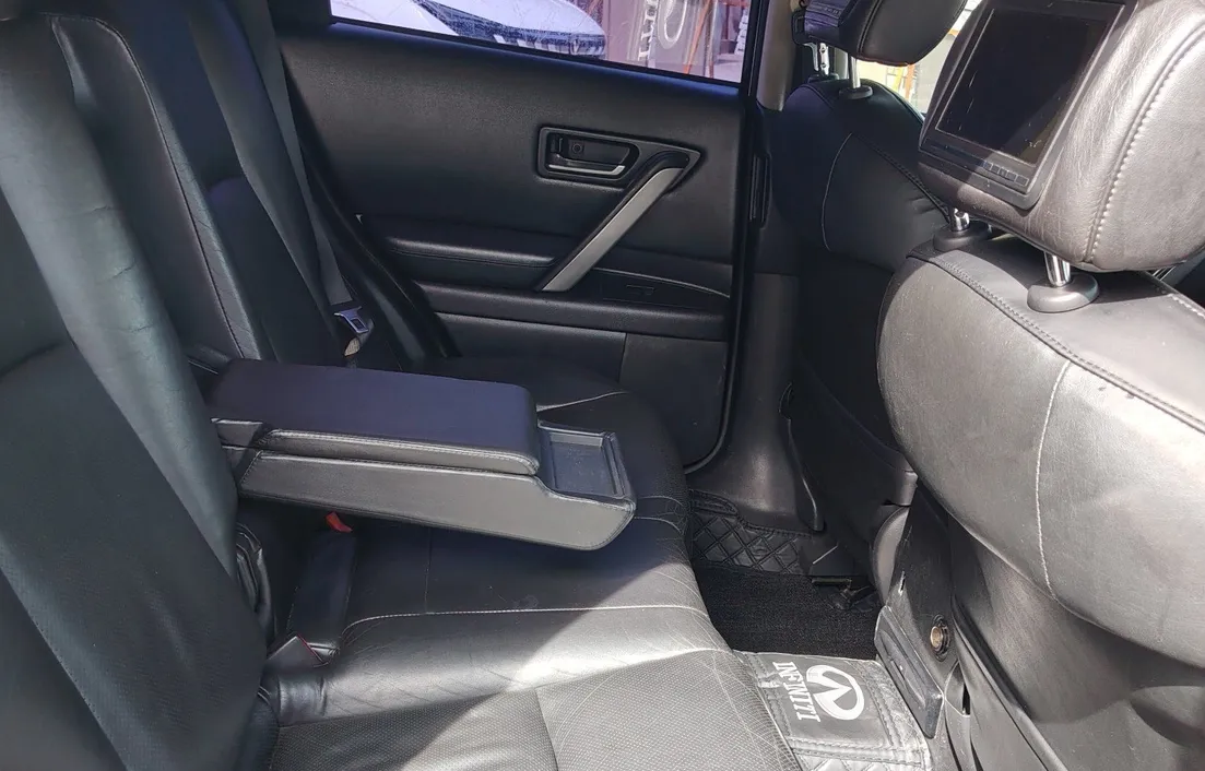 Infiniti FX 2005