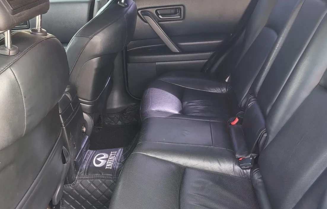 Infiniti FX 2005