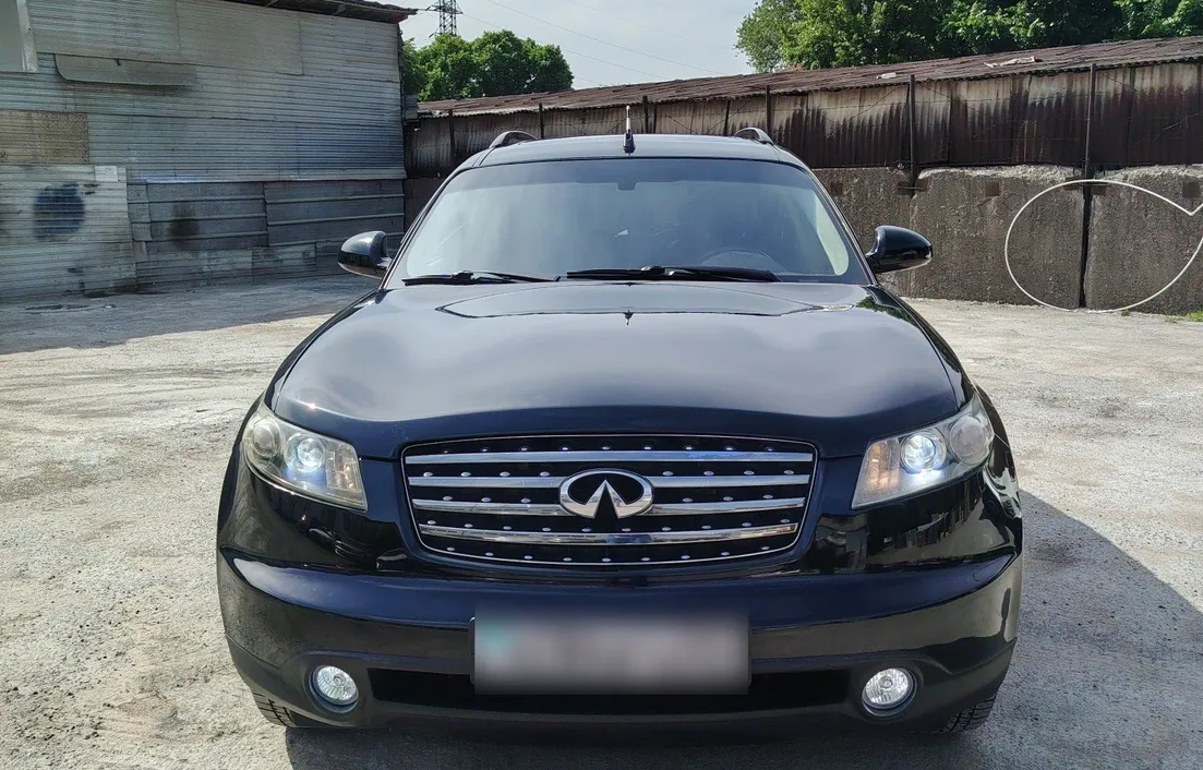 Infiniti FX 2005