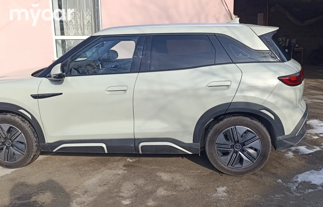BYD Yuan Up 2024