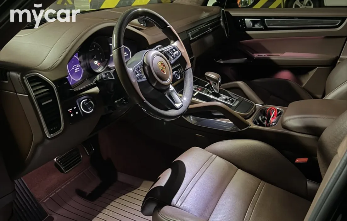 Porsche Cayenne 2020