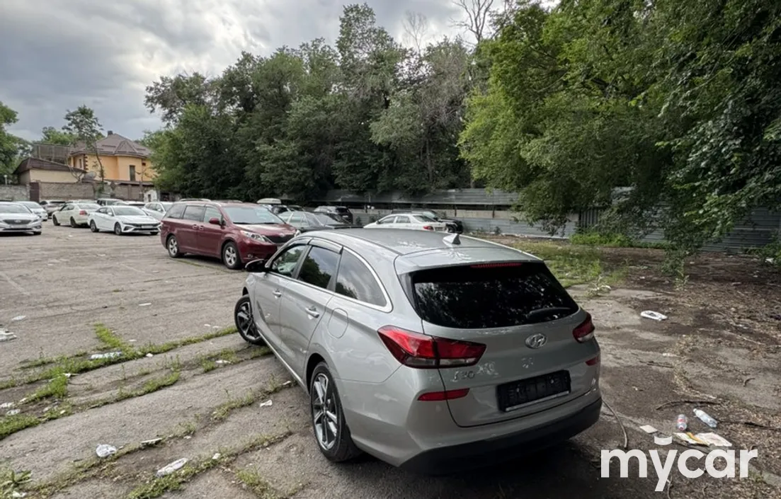 Hyundai i30 2024