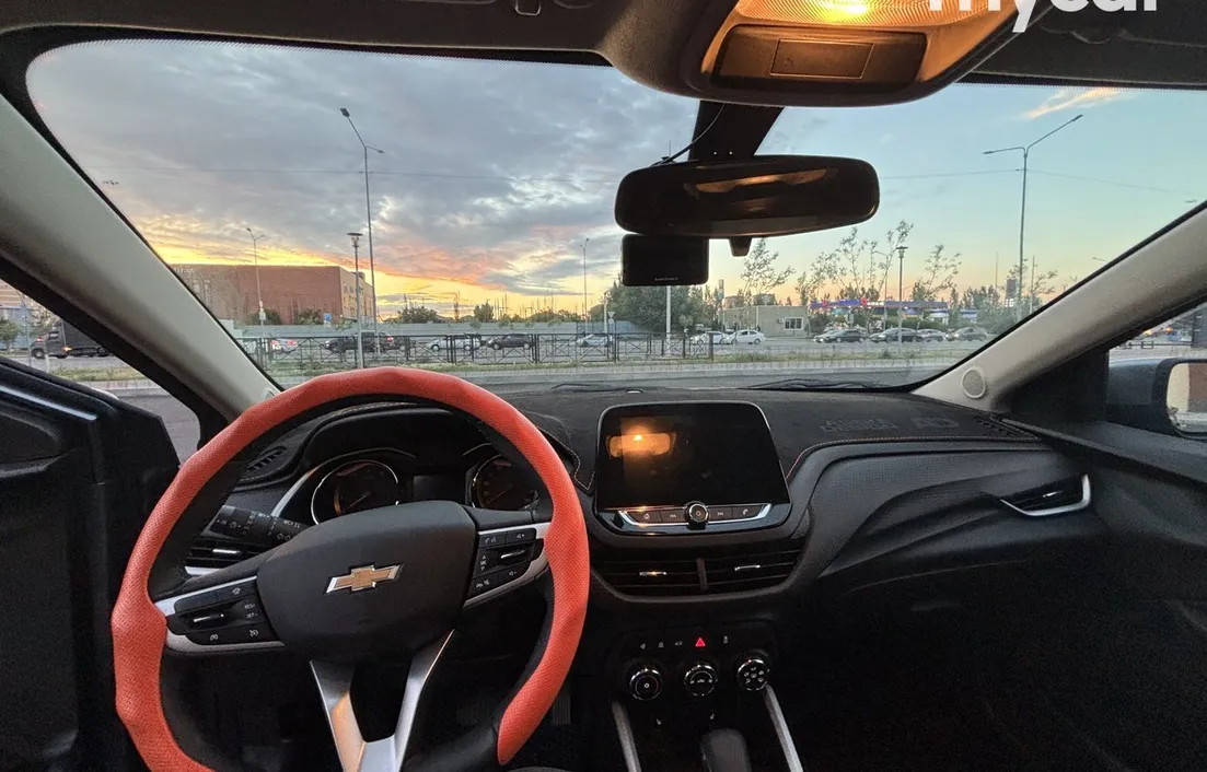 Chevrolet Onix 2025