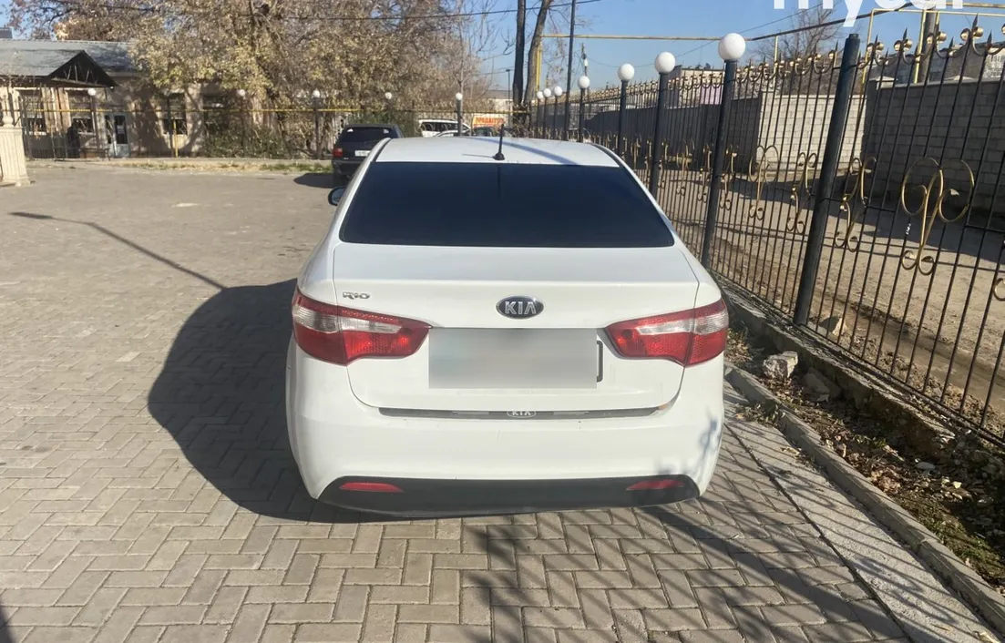 Kia Rio 2015