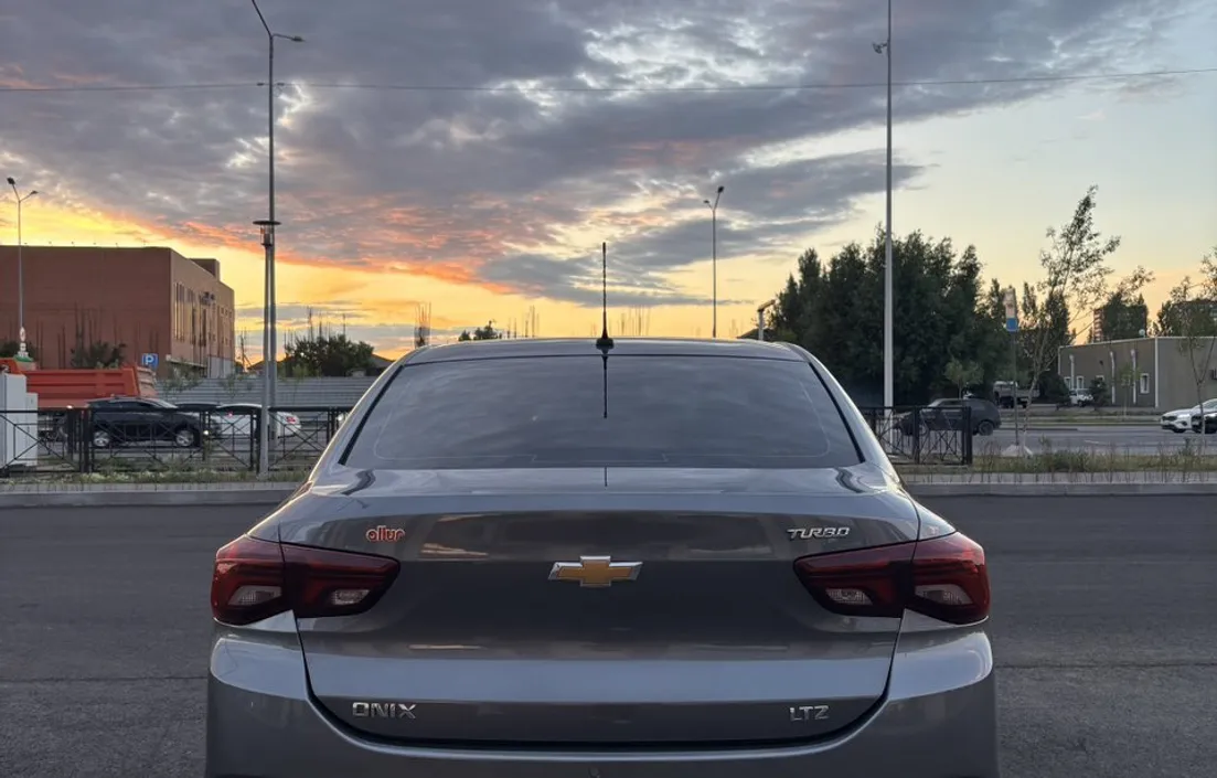 Chevrolet Onix 2025