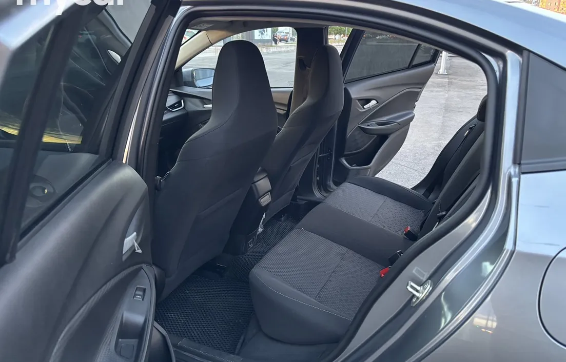 Chevrolet Onix 2025