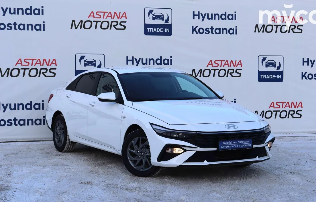Hyundai Elantra 2024