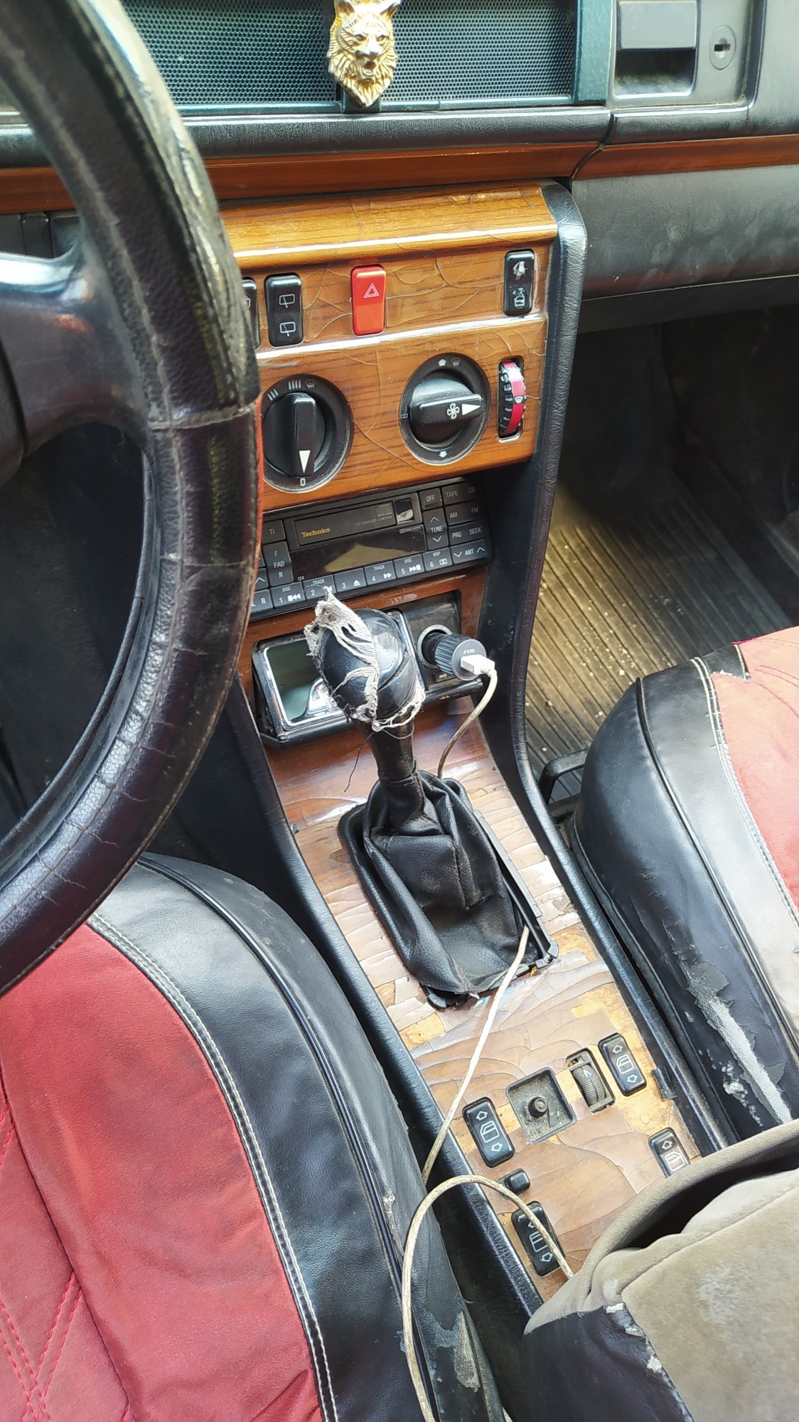 Mercedes-Benz E-Класс 1992