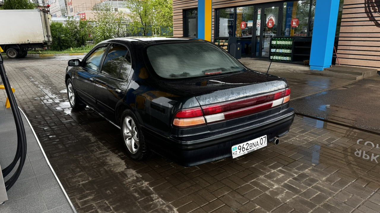 Nissan Maxima 1995