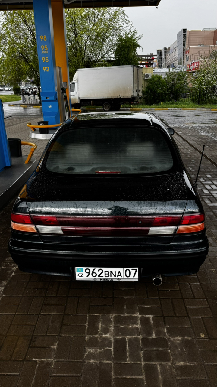 Nissan Maxima 1995
