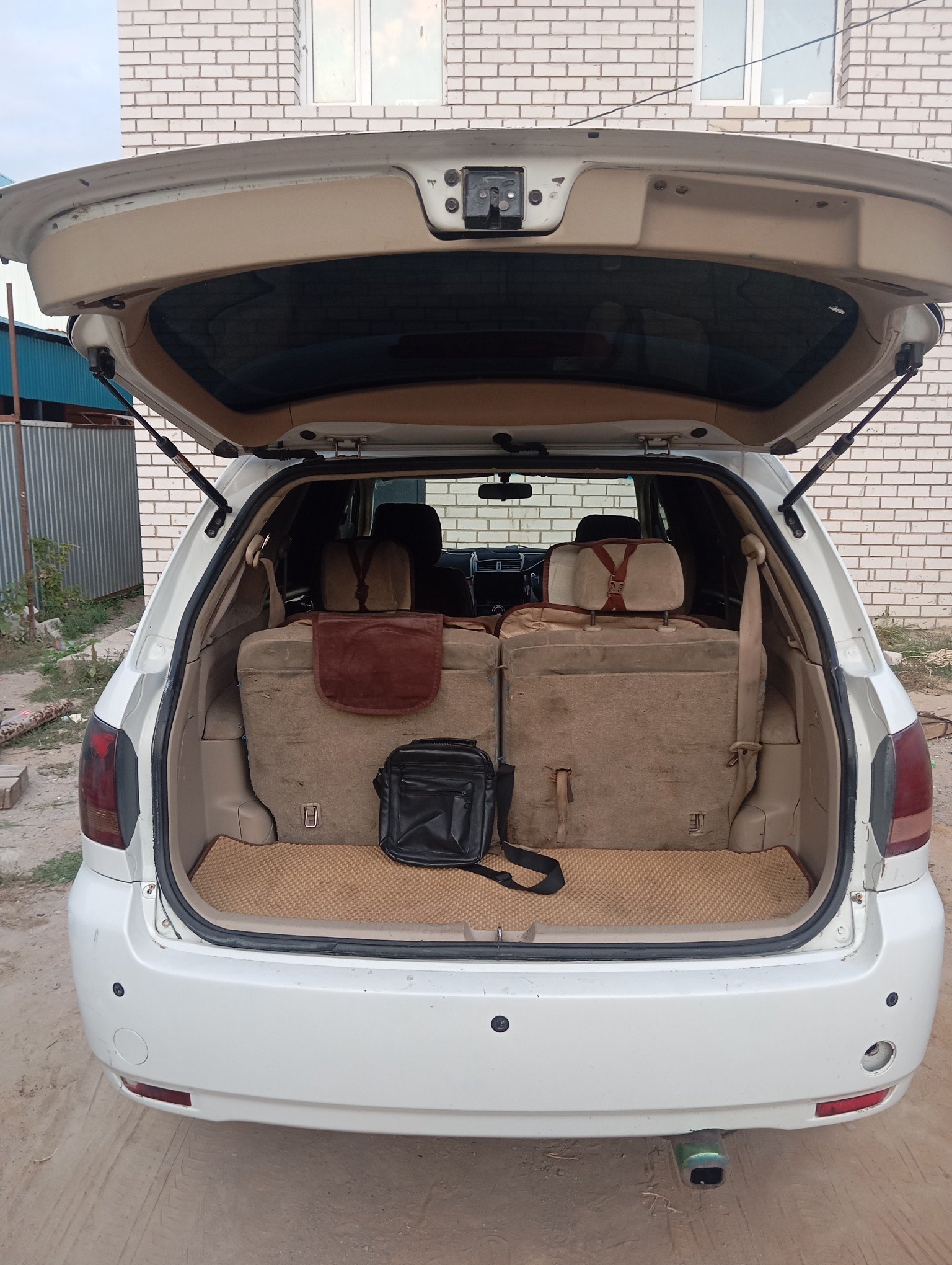 Toyota Ipsum 2001
