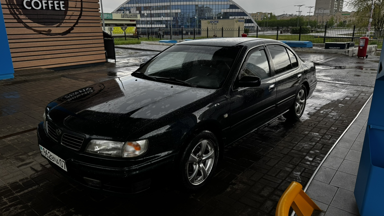 Nissan Maxima 1995