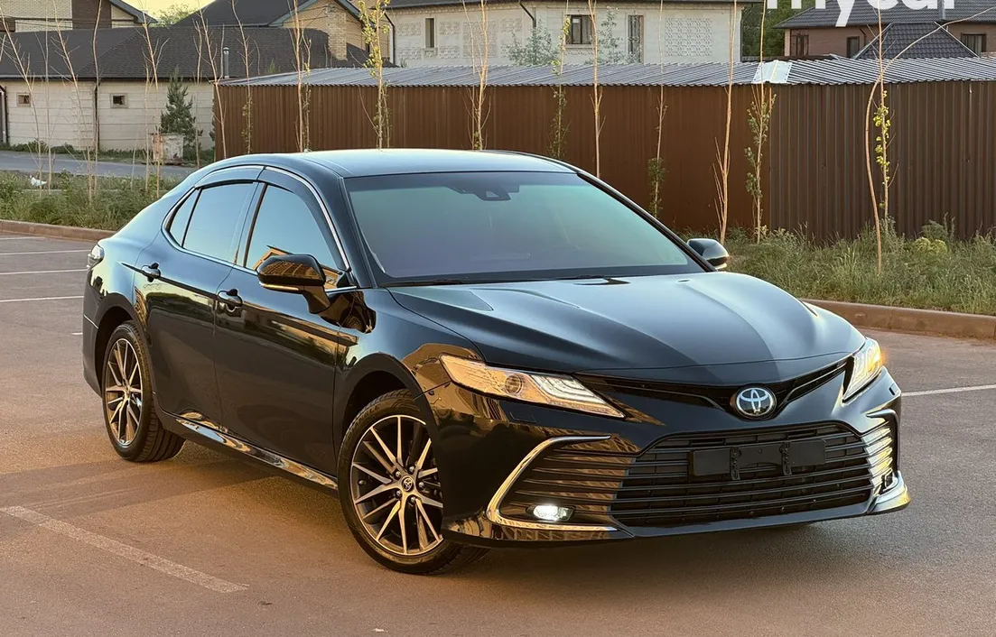 Toyota Camry 2024