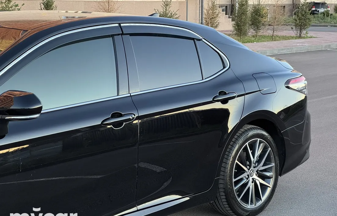 Toyota Camry 2024