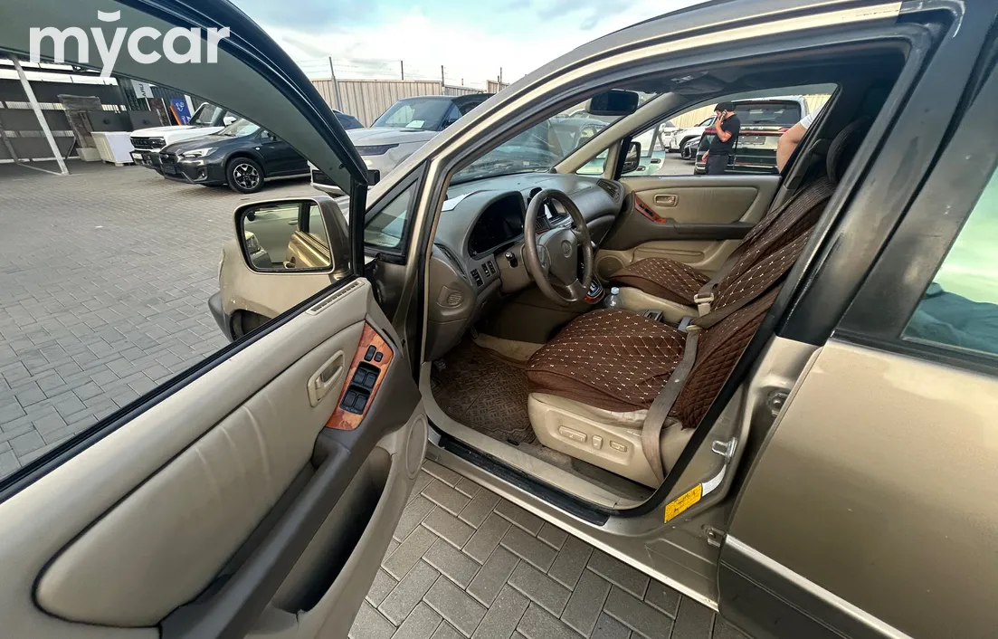 Lexus RX 1998