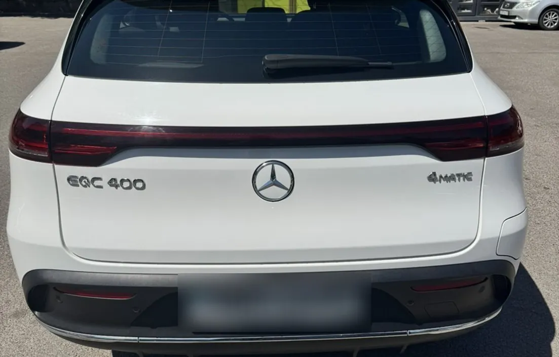 Mercedes-Benz EQC 2021