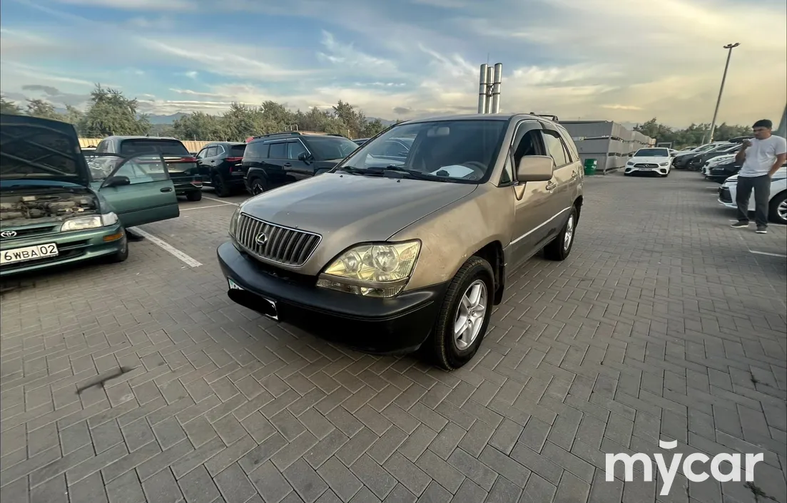 Lexus RX 1998