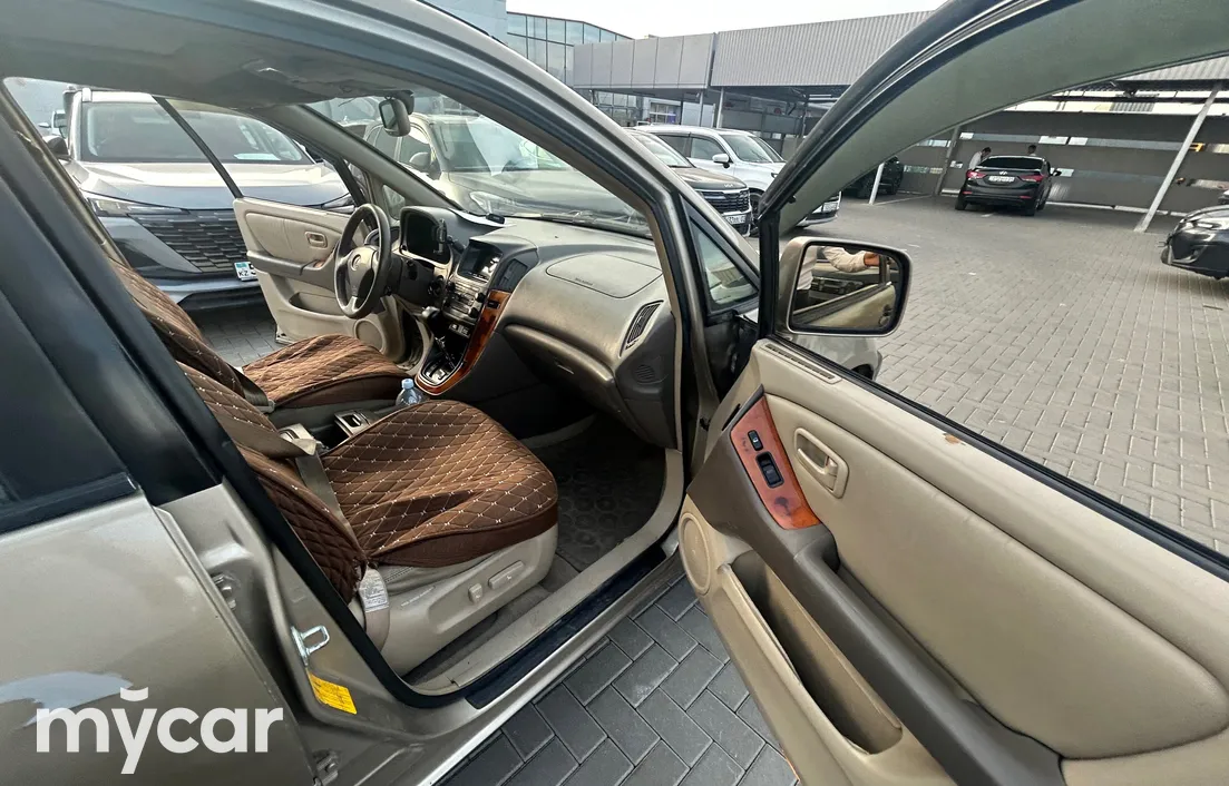 Lexus RX 1998