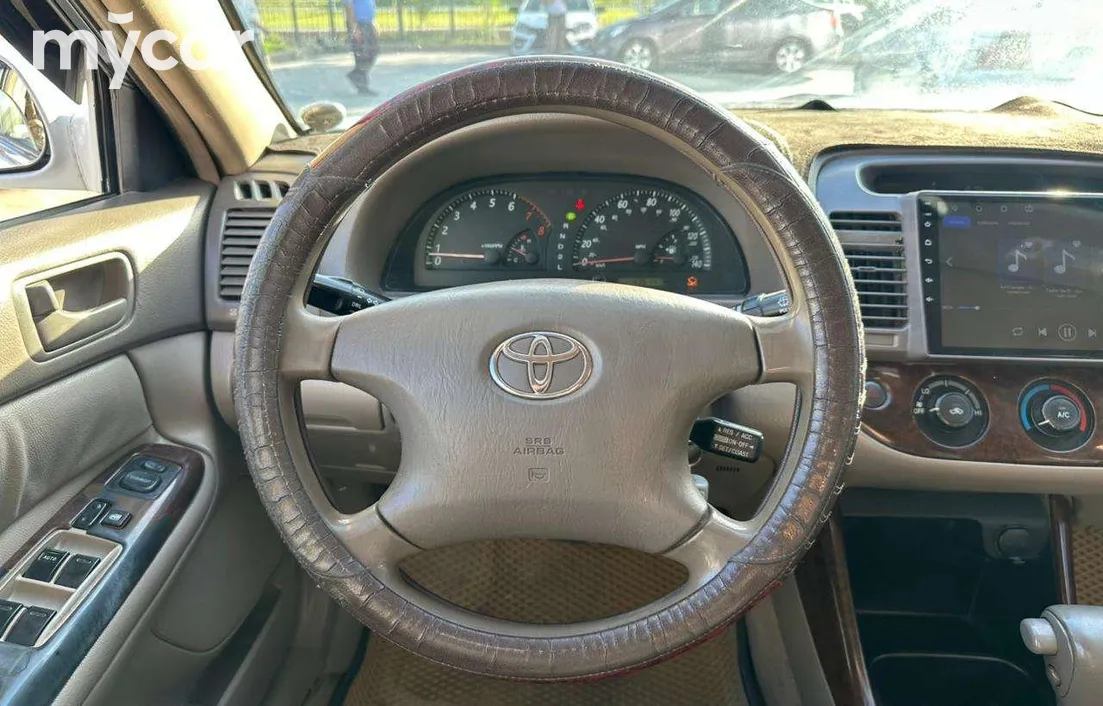 Toyota Camry 2003