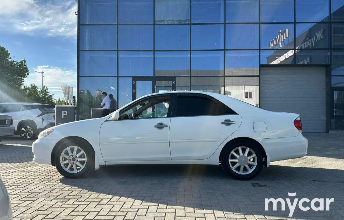 Toyota Camry 2003