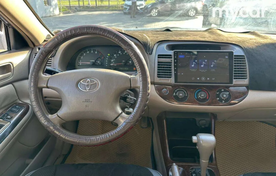 Toyota Camry 2003