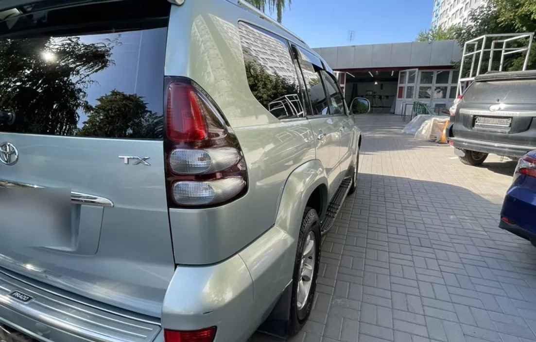 Toyota Land Cruiser Prado 2004