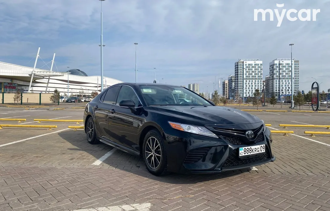 Toyota Camry 2020