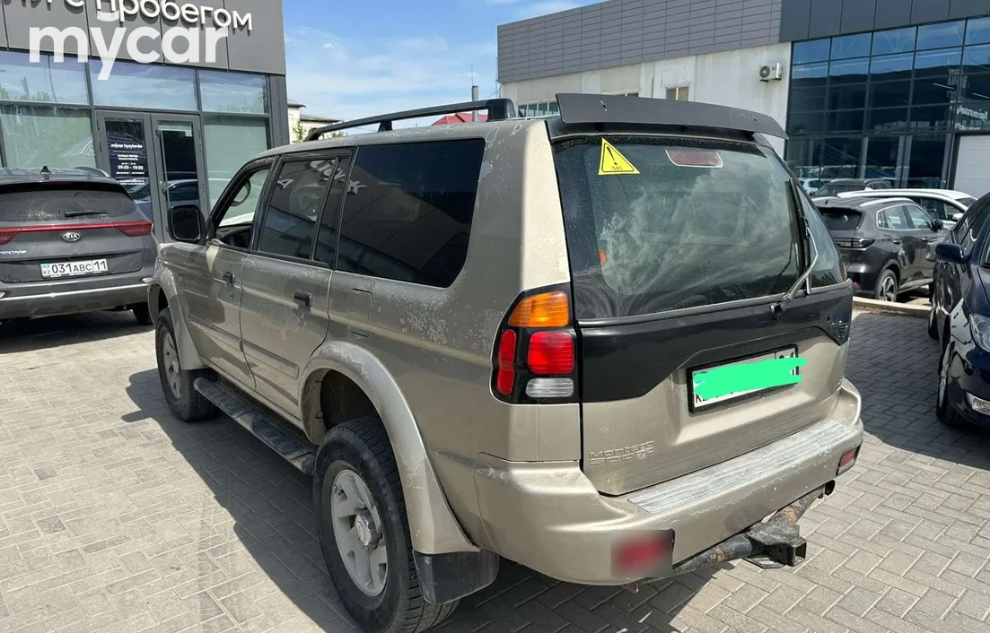 Mitsubishi Montero Sport 2002