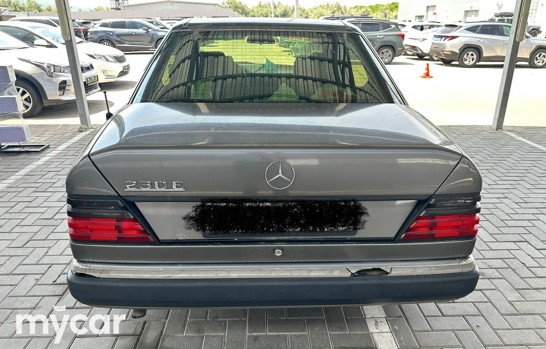 Mercedes-Benz E-Класс 1991