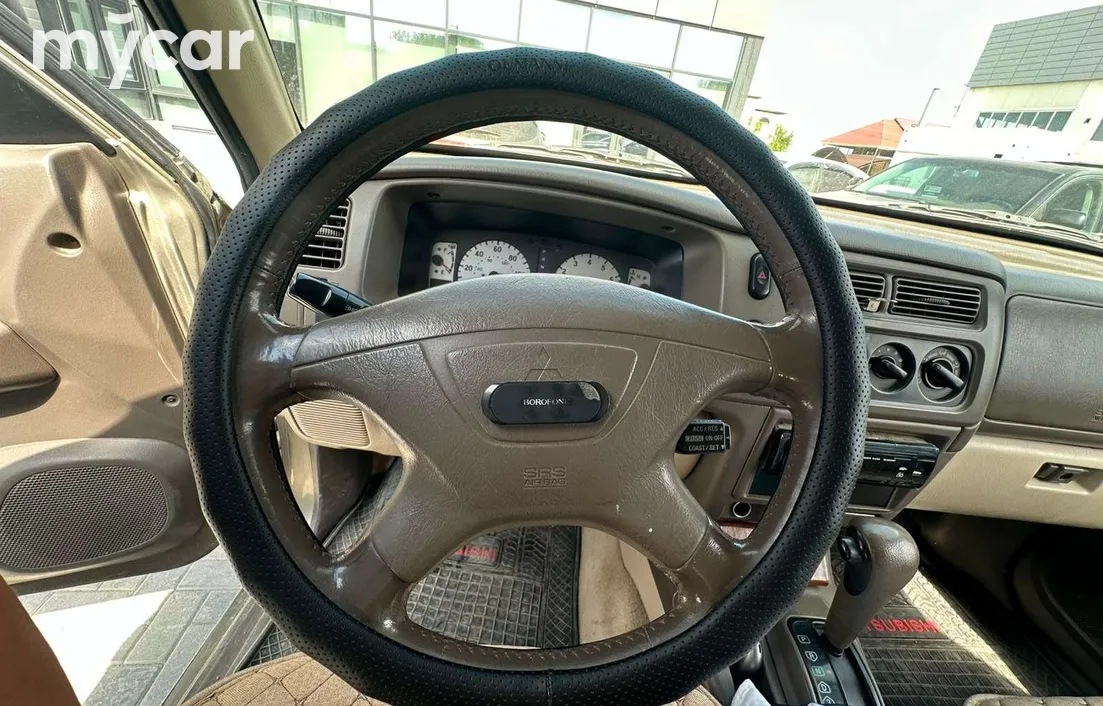 Mitsubishi Montero Sport 2002