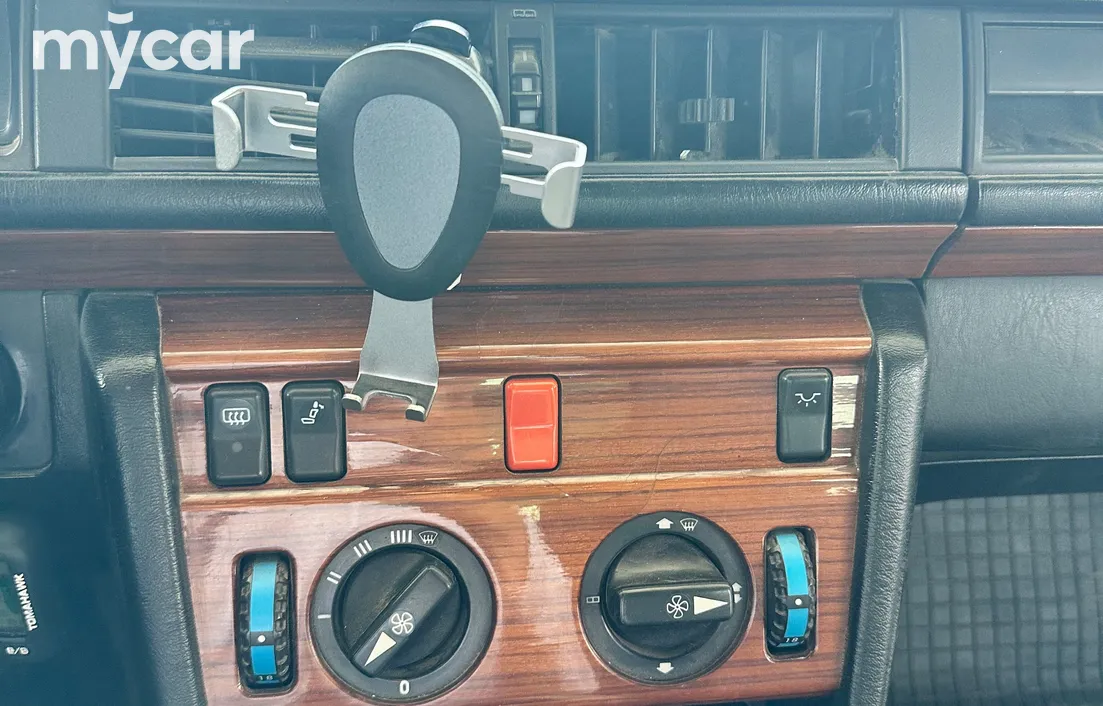 Mercedes-Benz E-Класс 1991
