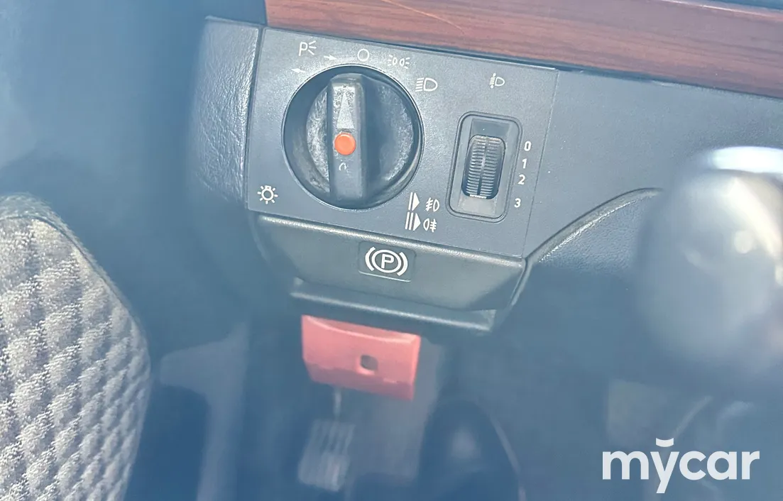 Mercedes-Benz E-Класс 1991
