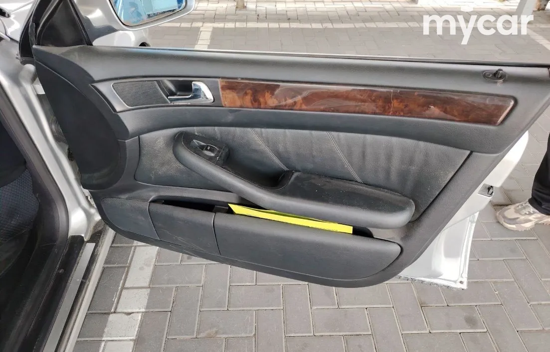Audi A6 2000