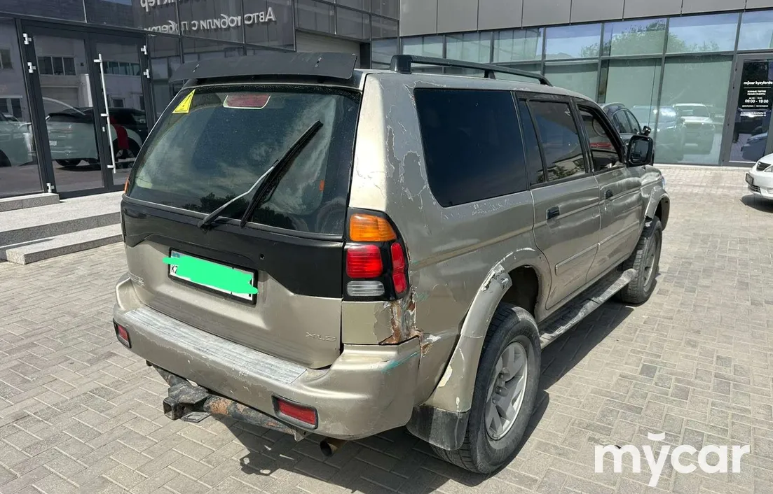 Mitsubishi Montero Sport 2002