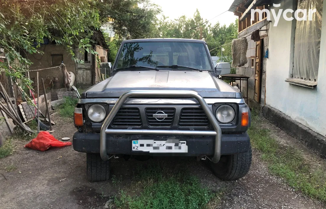 Nissan Patrol 1992