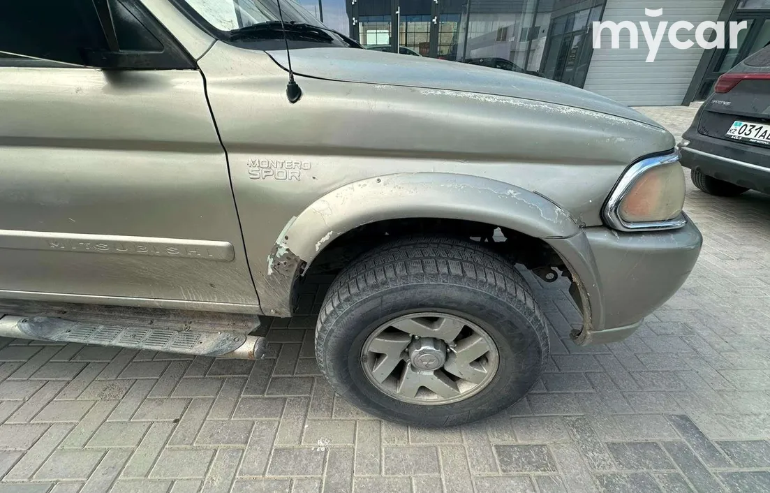 Mitsubishi Montero Sport 2002