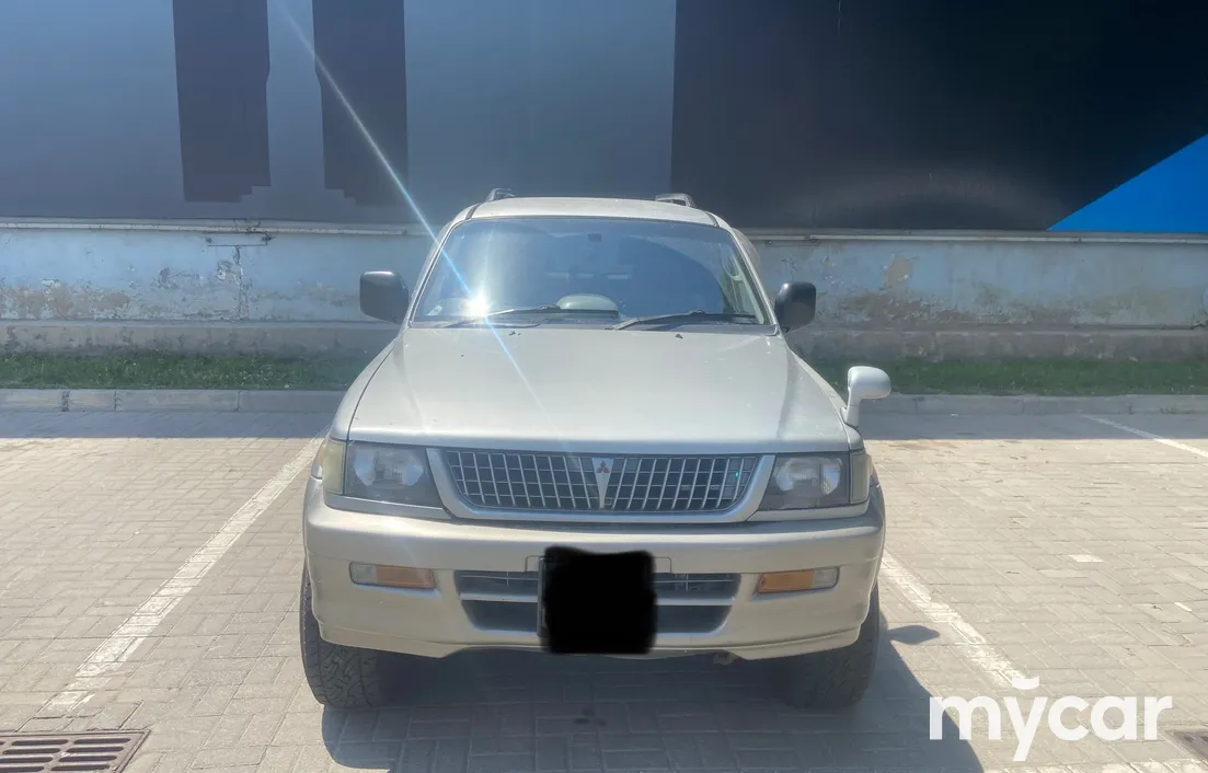 Mitsubishi Challenger 1996