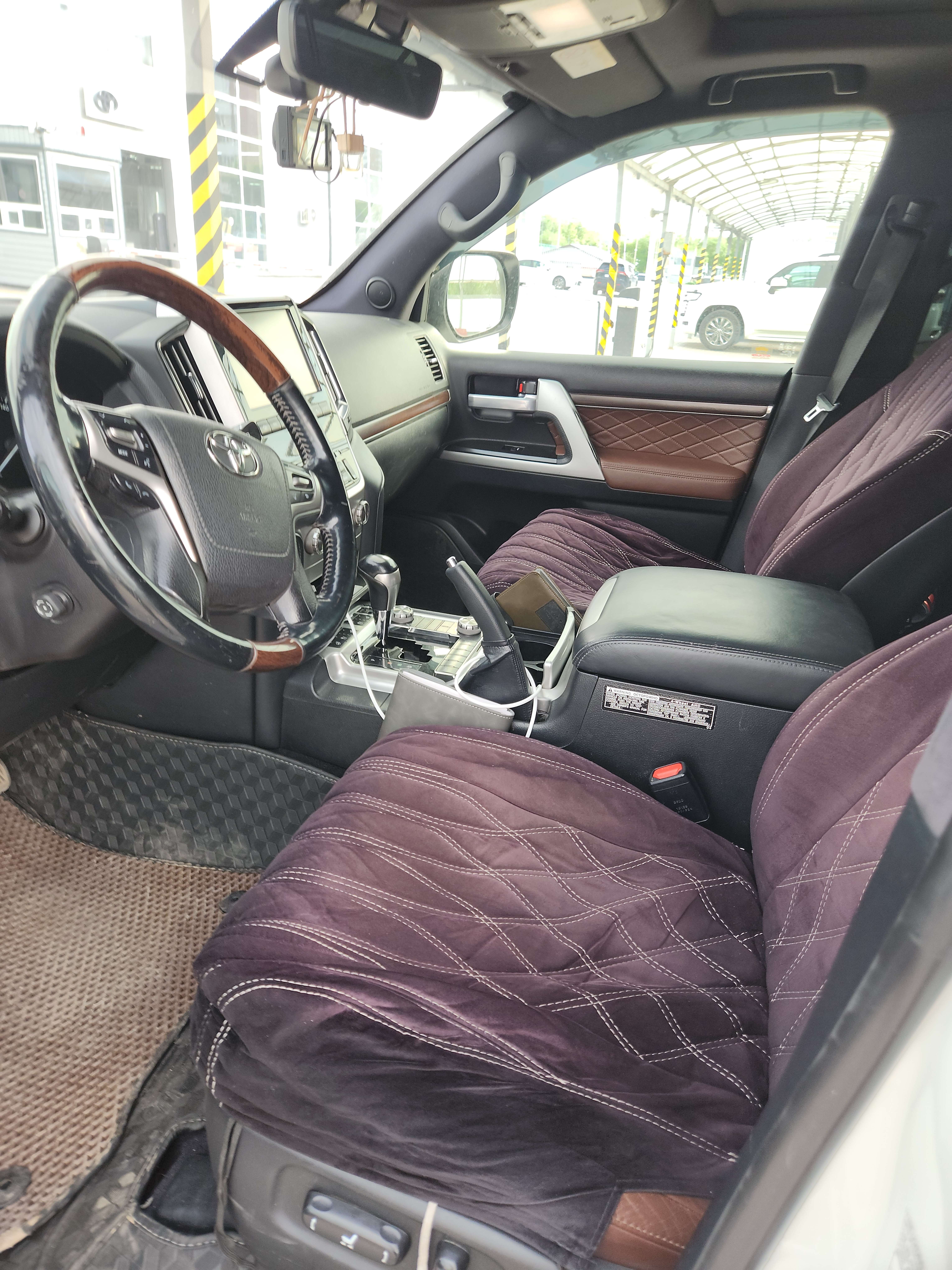 Toyota Land Cruiser 2017