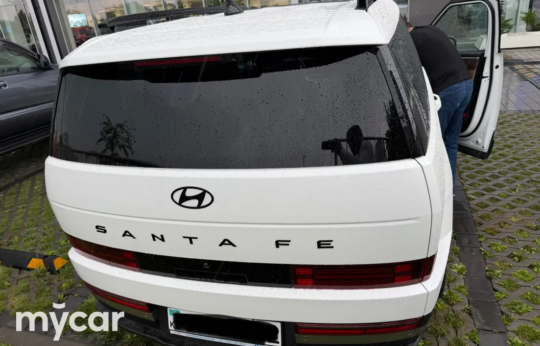 Hyundai Santa Fe 2024