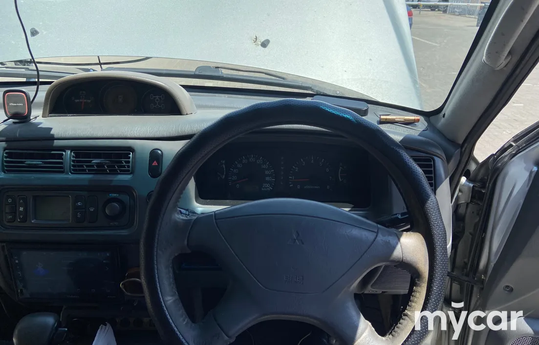 Mitsubishi Challenger 1996