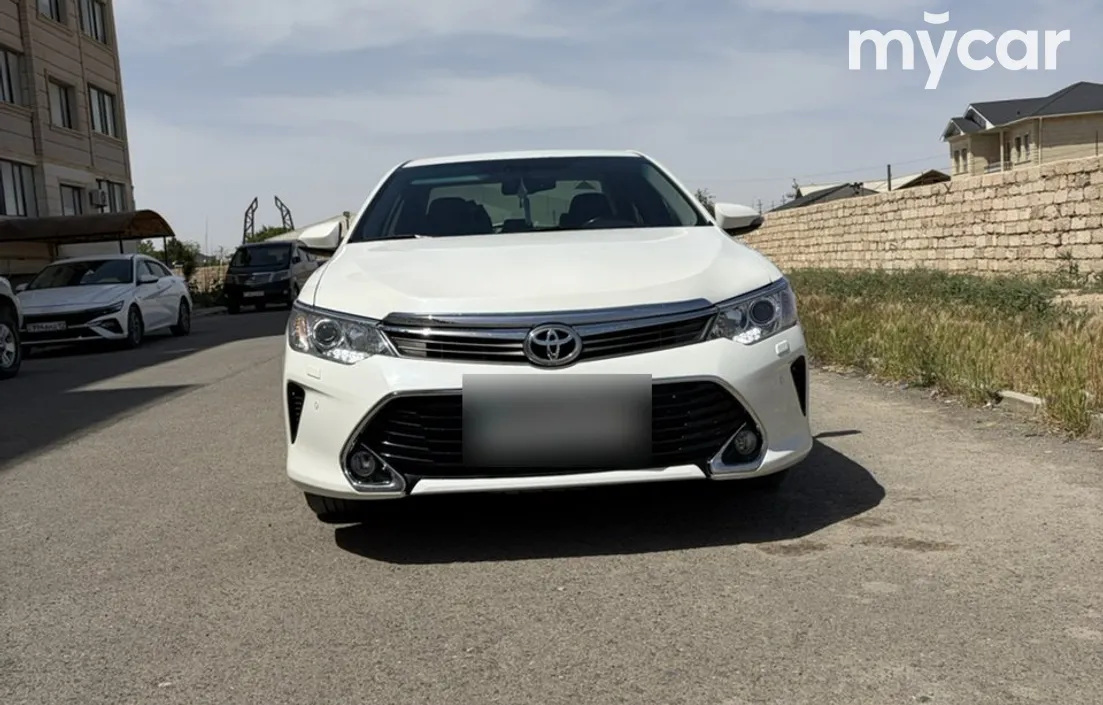 Toyota Camry 2015