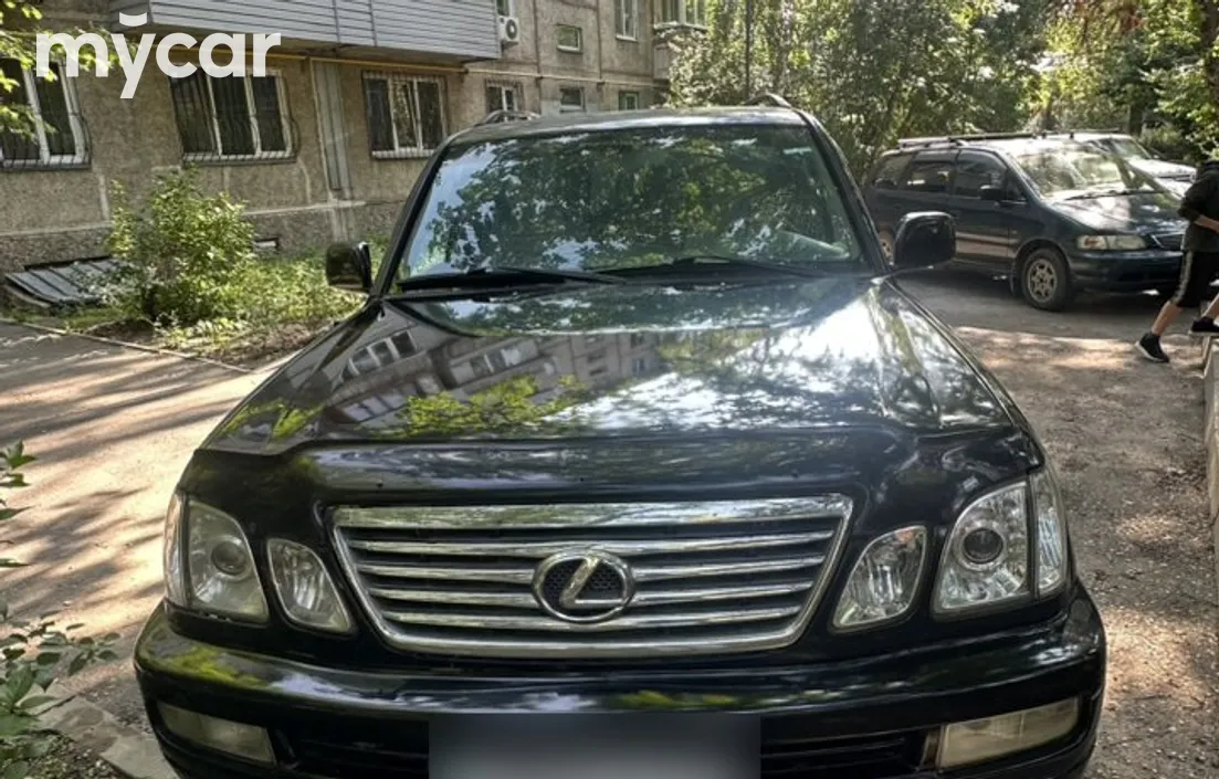 Lexus LX 2004