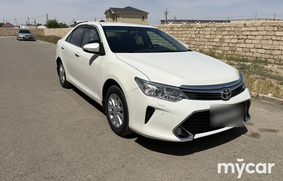 Toyota Camry 2015