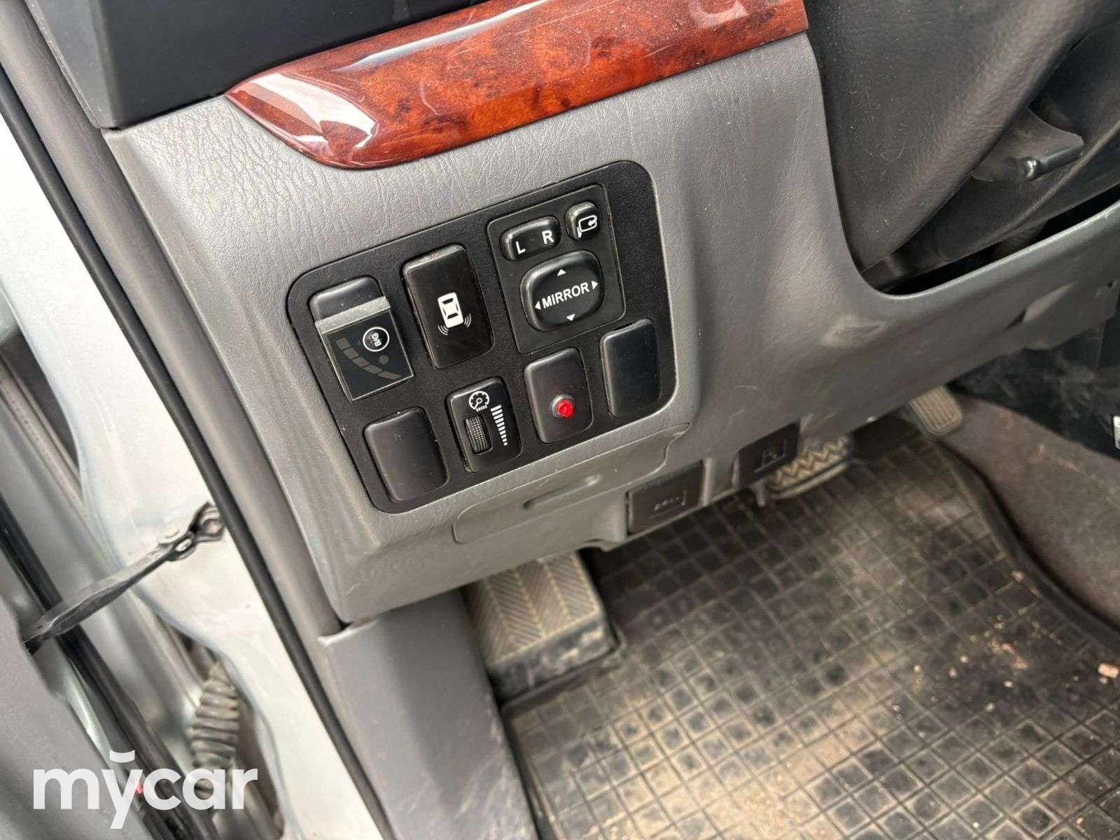 Toyota Land Cruiser Prado 2006