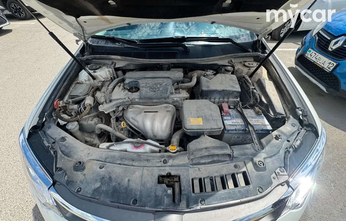 Toyota Camry 2015