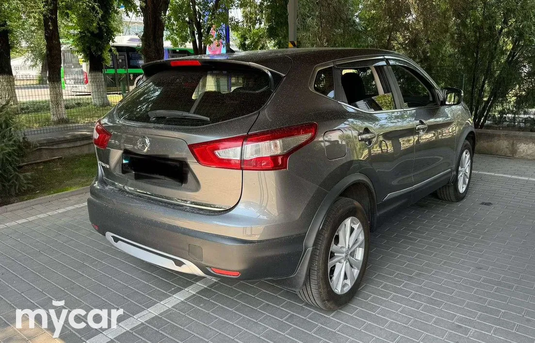 Nissan Qashqai 2015