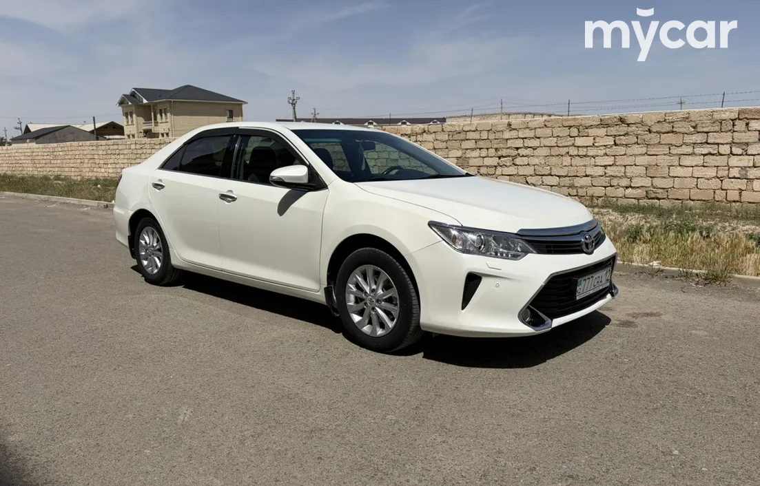 Toyota Camry 2015