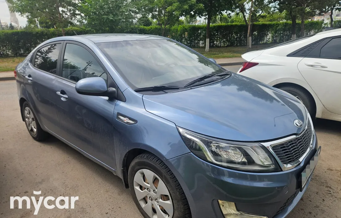 Kia Rio 2013