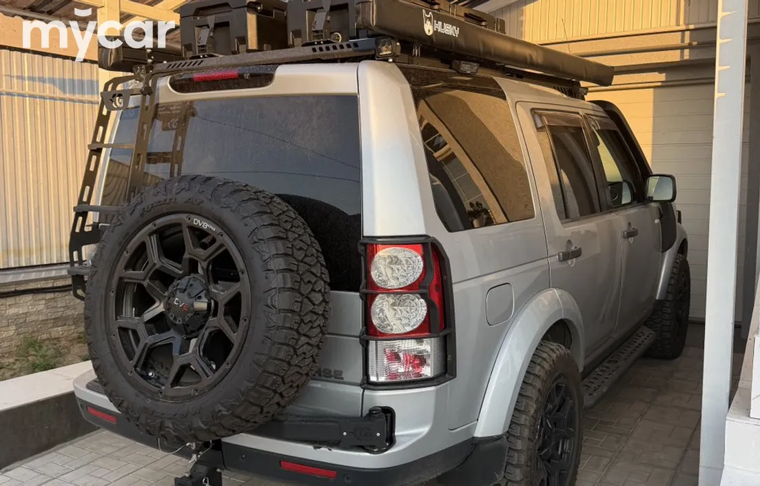 Land Rover Discovery 2011